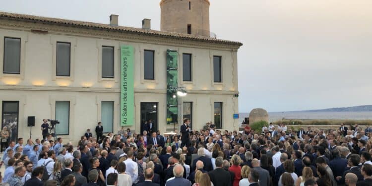 L'esplanade du Fort St Jean au Mucem mardi 27 juin à Marseille (Crédit Gomet')