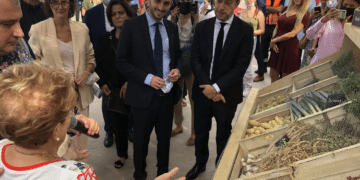 Le maire de Marseille, Benoît Payan, et Ludovic Perney, conseiller régional, lors de la visite inaugurale de la Foire de Marseille en septembre 2021 (Crédit archives Gomet'/JFE)