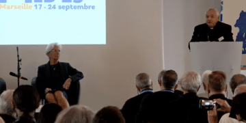 Christine Lagarde au Pharo accueillie par Mgr Aveline (Capture https://rencontres-med23.org/)