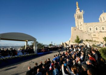 [Décryptage] Migrants, Méditerranée… : depuis Marseille, le pape François exhorte à l’action