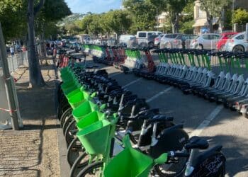 Vélos Lime à Marseille lors de Marsatac 2024 (Crédit Gomet')