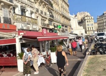 Hôtellerie-restauration : la hausse des prix compense la baisse de fréquentation