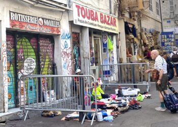 Les habitants de Noailles sont démunis face aux vendeurs à la sauvette