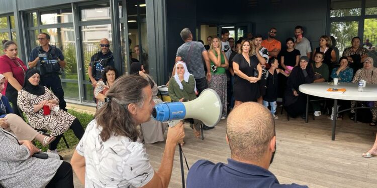 La réunion avec les locataires organisée par 13 Habitat (Crédit 13 Habitat)