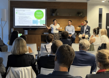 La présentation des spécialistes de Deloitte lors de la soirée organisée par la DFCG Provence (Crédit DR)