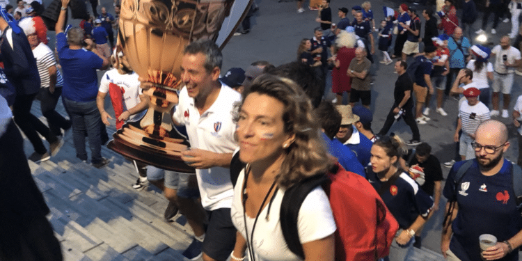 Des spectateurs arrivent au Vélodrome pour le match France Namibie le 21 septembre 2023 à (Crédit Gomet'/JFE)