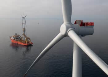 Champ éolien Provence Grand Large en baie de Port Saint-Louis