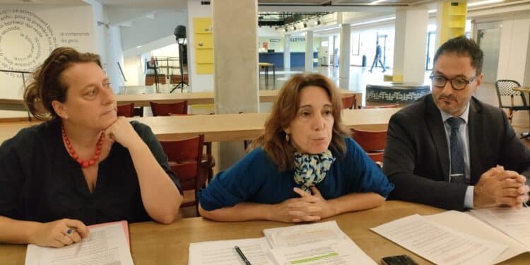 Les élus Olivia FOrtin, Sophie Camard et Yannick Ohanessian lors du point presse organisé à la Criée mercredi 11 octobre (crédit : JRG / Gomet')