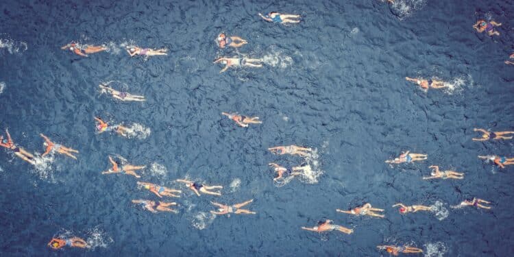 [Tribune] Marseille : le contre-sens historique de la majorité municipale aqualudique