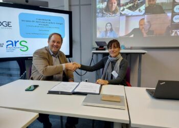 Alexandre de Navailles (Kedge) et Géraldine Tonnaire (direction des politiques régionales de santé à l'ARS)