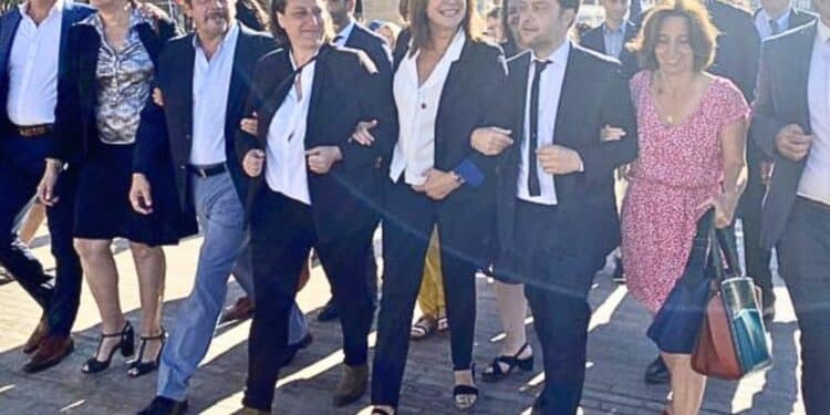 L'équipe du Printemps marseillais arrive victorieuse à la mairie en 2020 (crédit : Printemps Marseillais /archives)