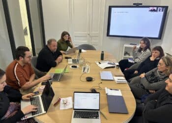 Une partie de l'équipe de Gomet' Media en réunion pour aborder la road map 2024 (Crédit Gomet')