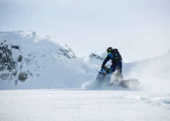Orcières-Merlette : le circuit de motoneige contesté par les défenseurs de la nature