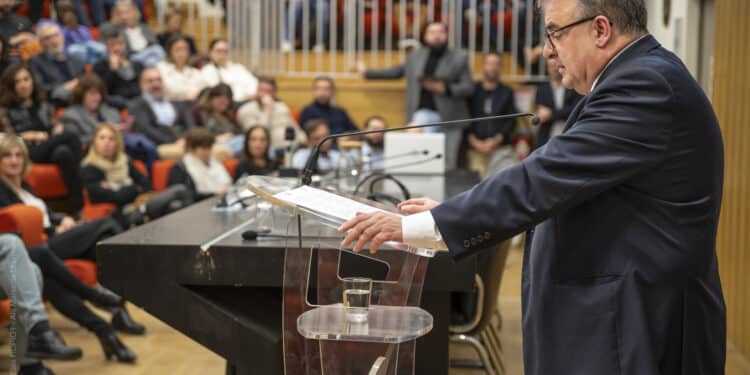 Eric Berton, le président d'Aix-Marseille Université, le 10 janvier 2024 lors de son discours des voeux (Crédit AMU)
