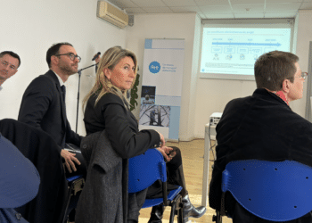 Isabelle Campagnola-Savon jeudi 8 février à Fos (Crédit Gomet')