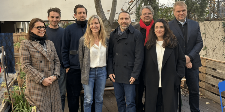 Des mécènes et des porteurs de projets soutenus par le fonds de dotation Entreprendre pour toi réunis chez Twally le 30 janvier 2024 (Crédit Gomet')