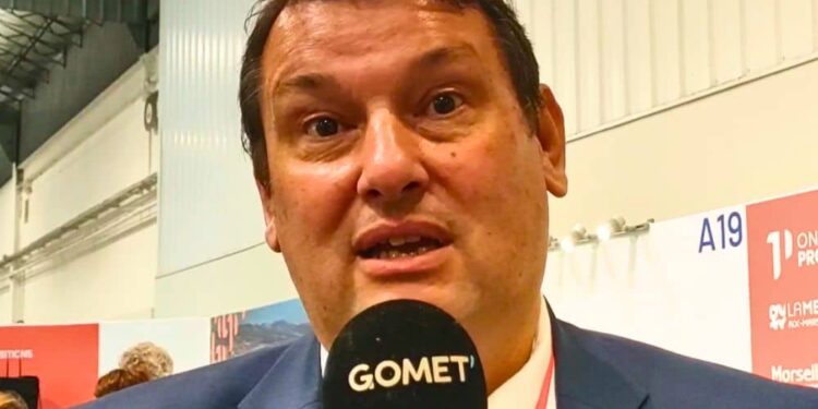 Le président du directoire du Port, Hervé Martel, interviewé par Gomet' à l'occasion du forum Euromaritime, mercredi 31 janvier 2024 (crédit : JRG / Gomet')