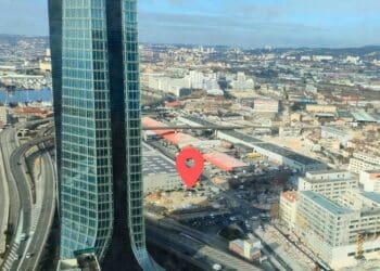 C'est dans cette zone, située juste derrière la tour CMA-CGM, que doit sortir de terre la future cité judiciaire (crédit : JRG / Gomet')