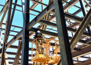 Emploi des seniors : la boîte noire du nouveau « pacte de la vie au travail »