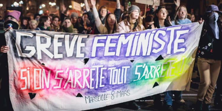 Marseille se prépare pour la journée des droits des femmes
