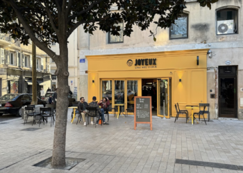 Le Café Joyeux Place général de Gaulle à Marseille (Crédit Martin Vitry / DR)