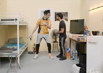 Ichem Boogy et Arriles Amrani qui incarnent Sami et Nada dans « Sous Écrous ». (crédit photo : Hyper Focal Production)