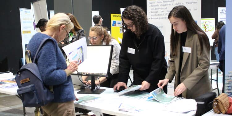 Point d'informations du dispositif Réponses lors de la réunion annuelle du 28 mars 2024 à Martigues (Crédit DR)