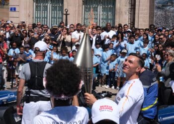 La flamme olympique est passée par l’Hôtel de Ville de Marseille