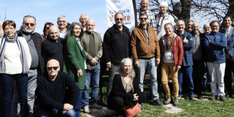 Une partie de l'équipe de France Nature environnement des Bouches-du-Rhône (Capture https://www.fne13.fr/)