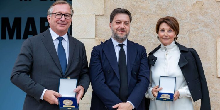 Bruno Pavlovsky (Chanel, Benoît Payan et la présidente de la Maison Mode Méditerranée Maryline Bellieud Vigouroux (crédit : Ville de Marseille)