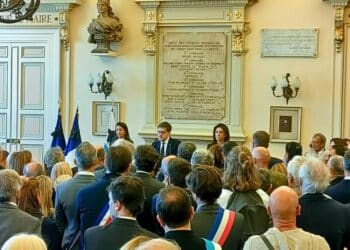 Un "hommage républicain" a été rendu à Jean-Claude Gaudin mardi 21 mai dans la salle des délibérations de la mairie de Marseille (crédit : JRG / Gomet')