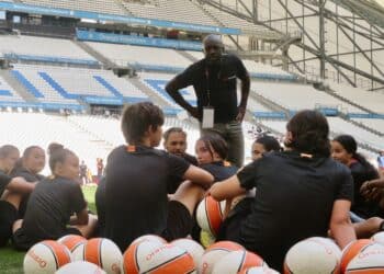 Good connections : Orange veut former 2000 jeunes au numérique à travers le sport