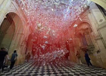 Chiharu Shiota, artiste phare de la Biennale d’Aix, dévoile son parcours artistique dès le 18 mai