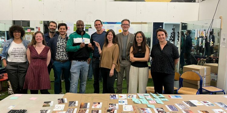 [On aime] La Fresque de l’économie régénératrice fête son 1000e participant !