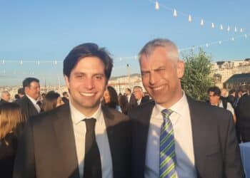 De gauche à droite, Martin Féraud, CEO de TCSI et membre du bureau de l'UMF et Jakob Sidenius, président de l'UMF crédit Gomet'