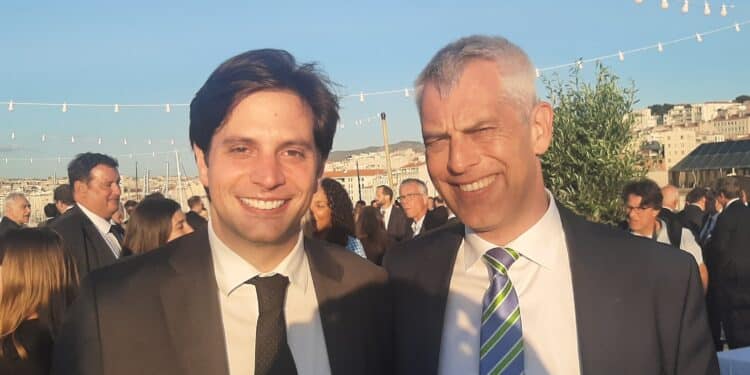 De gauche à droite, Martin Féraud, CEO de TCSI et membre du bureau de l'UMF et Jakob Sidenius, président de l'UMF crédit Gomet'