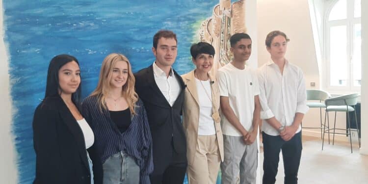 A la Caisse d’épargne CEPAC, quand Protis rencontre Estrangin…