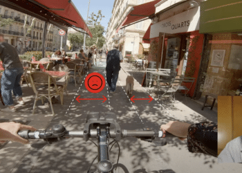La mairie du 4-5 produit une vidéo pour montrer les nombreux conflits d'usage de la piste cyclable du boulevard Chave (Crédit capture YT)