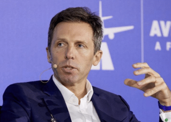 Julien Coffinier a été désigné par le conseil de surveillance de l'Aéroport Marseille Provence à la présidence du directoire à partir du 3 octobre prochain. (Crédit photo : Aéroport Marseille Provence)