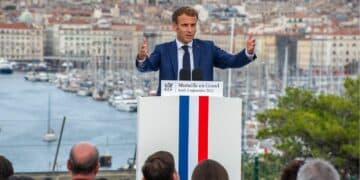 Emmanuel annonce son plan "Marseille en grand" en septembre 2021 (crédit : JYD / Gomet')