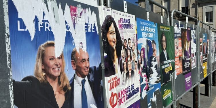 Affiches électorales pour les élections européennes de 2024 (Crédit Gomet')