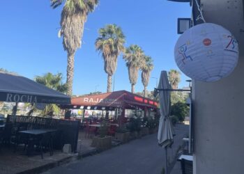 restaurants contre-allée Pompidou (crédit : JRG / Gomet')