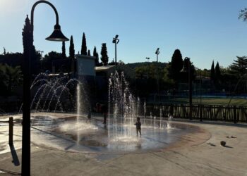 La canicule et la pollution à l'ozone obligent à se rafraichir régulièrement (Crédit Gomet')