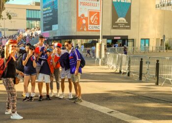 Supporteurs de l'équipe de France Olympique au stade Vélodrome mercredi 22 juillet 2024 (Crédit Gomet'/JYD)