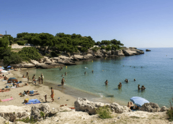 Plage de Carro sur la commune de Martigues