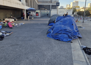 Déchets à Marseille autour de la station Gèze