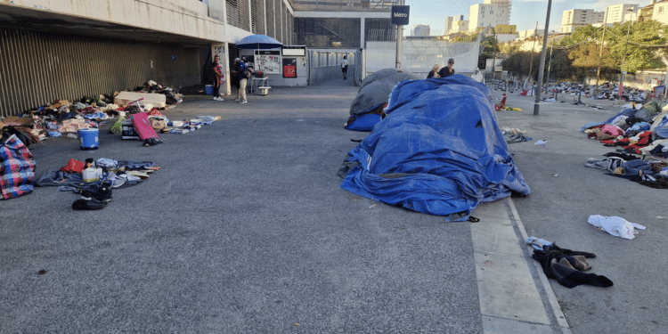 Déchets à Marseille autour de la station Gèze