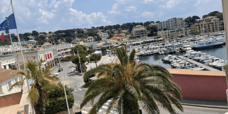 Port de Carry où a été saisie du thon rouge de Méditerranée
