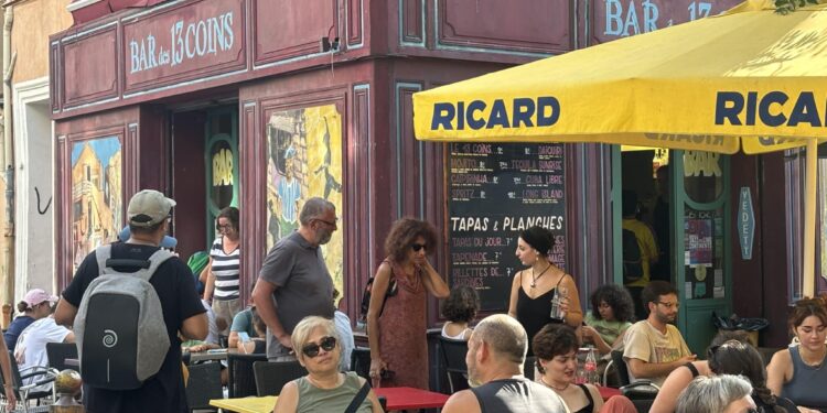 Le Bar le Mistral à Marseille. (Crédit photo : Gomet')