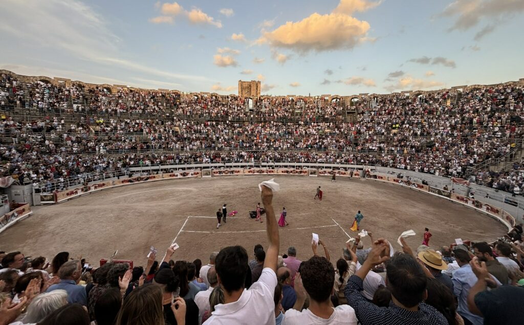 La corrida goyesque de la feria du riz à Arles en 2024 (Crédit Gomet')